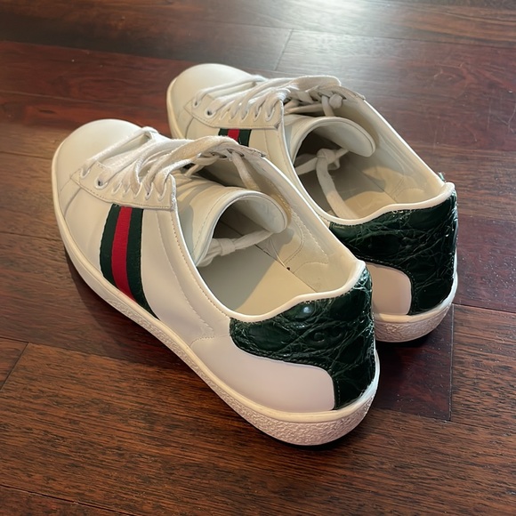 Gucci Sneakers Size 36 (fits women 7 1/2) - Picture 7 of 9